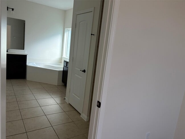 Photo - 20615 Silver Tea Ave