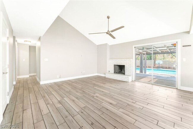 Photo - 1713 Barnard Dr
