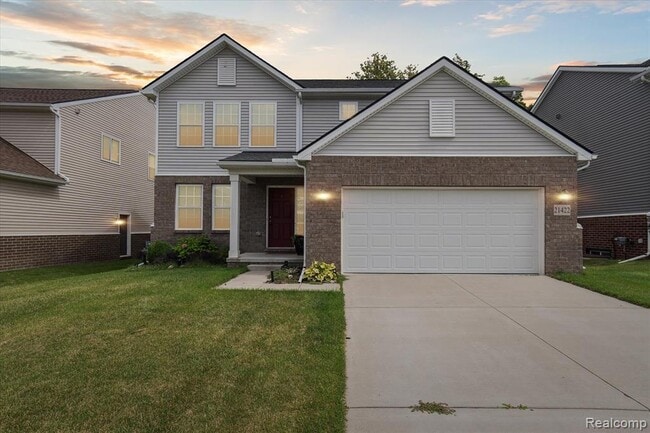 Building Photo - 21422 Navarra Dr