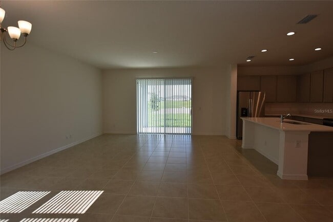 Photo - 3024 Heart Lk Dr