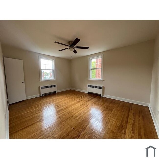 Photo - 2444 N 50th St