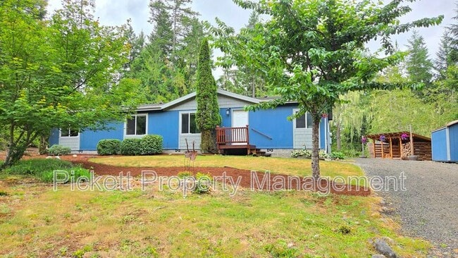 331 Dewatto Rd W