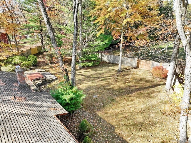 Photo - 13 Lomond Ave