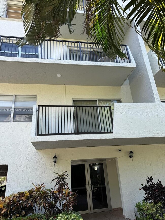 Photo - 250 181 Dr Unit 414