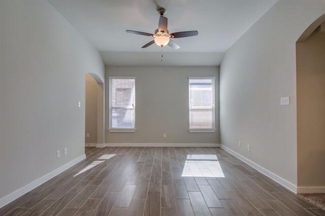 Photo - 912 Skyview Dr