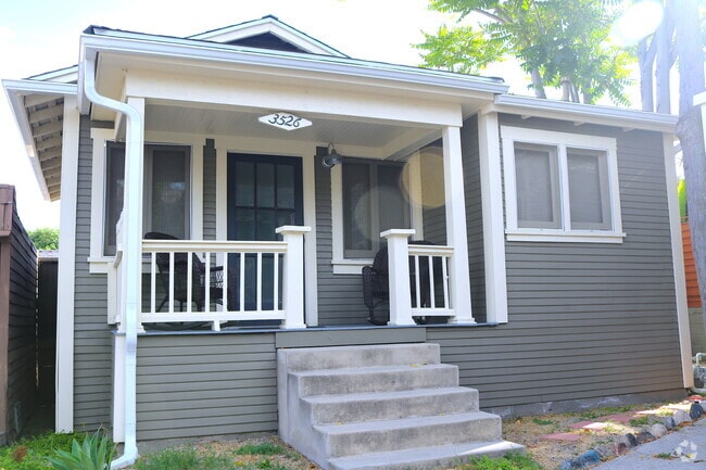 Building Photo - 3526 London St Rental