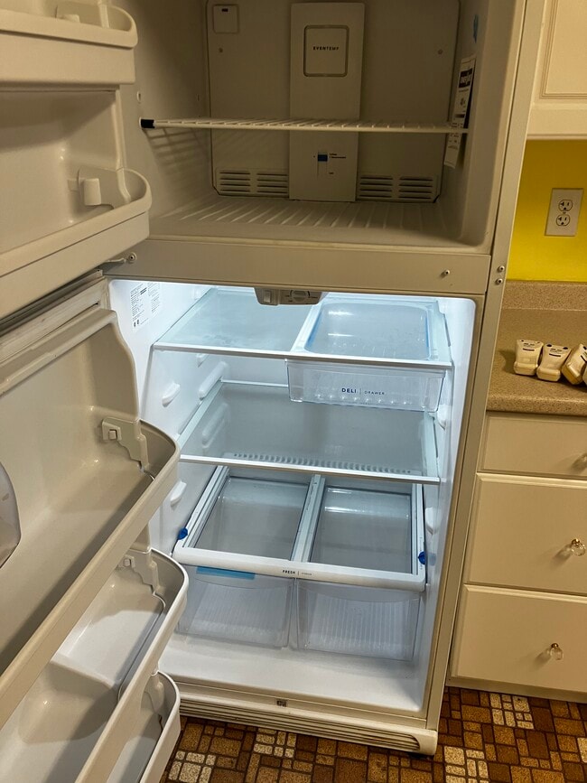 Photo - 13 Grubb St Unit second floor