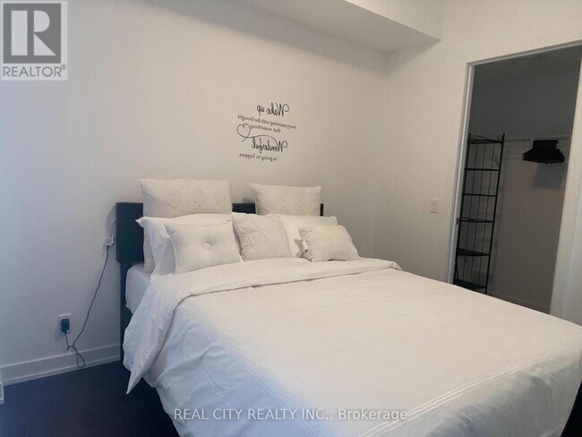 Photo - 2212 Lake Shore Blvd W Unit 4309