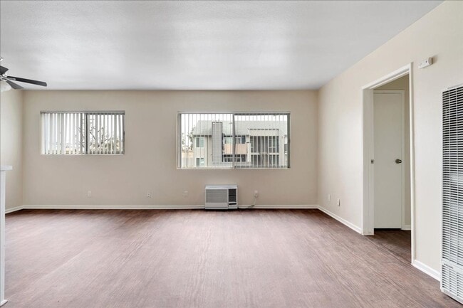 Photo - Melrose Place Apartments