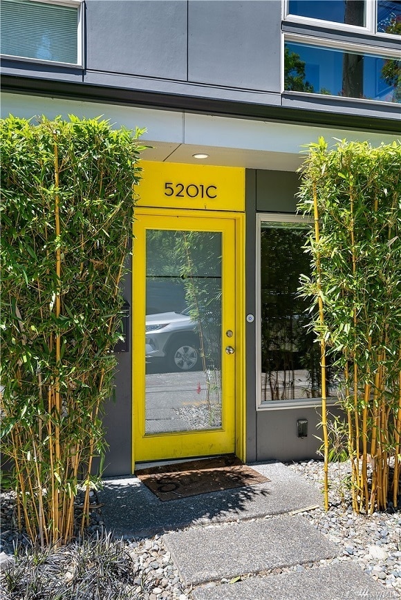 Photo - 5201 Phinney Ave N