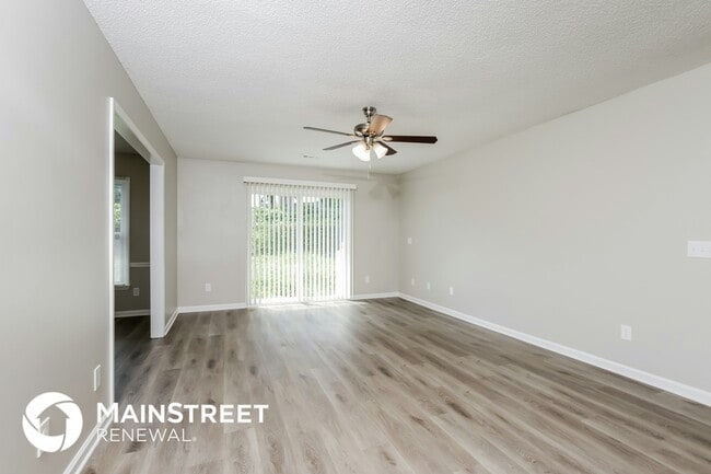 Photo - 3405 Dickerson Ln