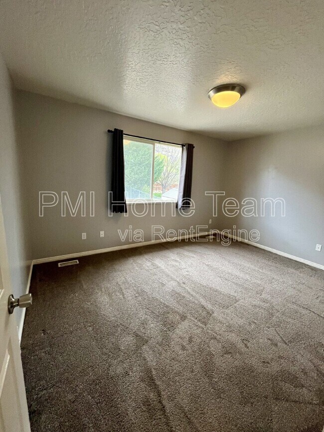Photo - 1222 Willard Peak Dr