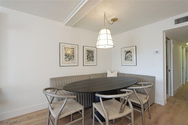 Photo - 222 Harbour Dr Unit 105