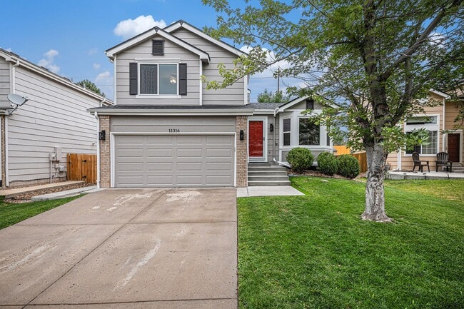 Building Photo - Stunning 3Bed/2Bath Home in Turtle Creek with a Huge Backyard