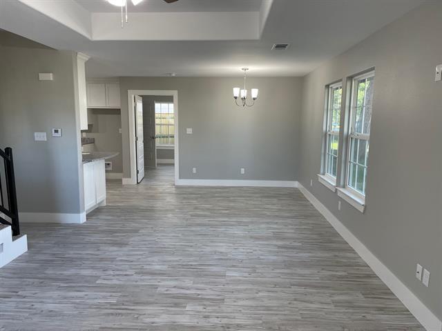 Photo - 500 W Owings St