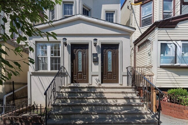 Building Photo - 85-40 76th St Unit 1