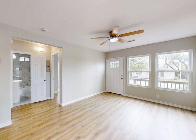 Photo - Fully Updated 2 Bedroom Home Near Randolph AFB