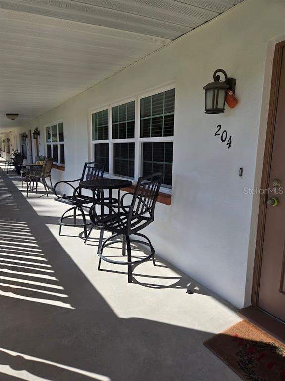 Building Photo - 650 Pinellas Point Dr S Unit 204