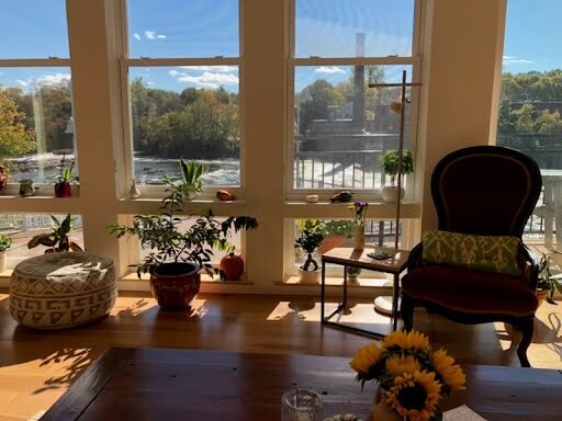 Beautiful natural light through the unit - 60 Winooski Falls Way Unit 1110