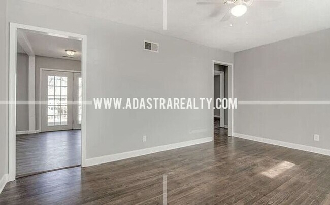 Photo - Beautiful 3 Bed/1 Bath Home in KCMO/Raytow...