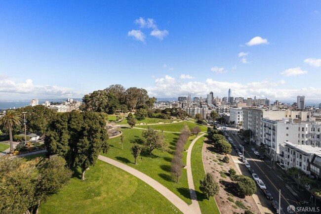 Photo - 2200 Sacramento St