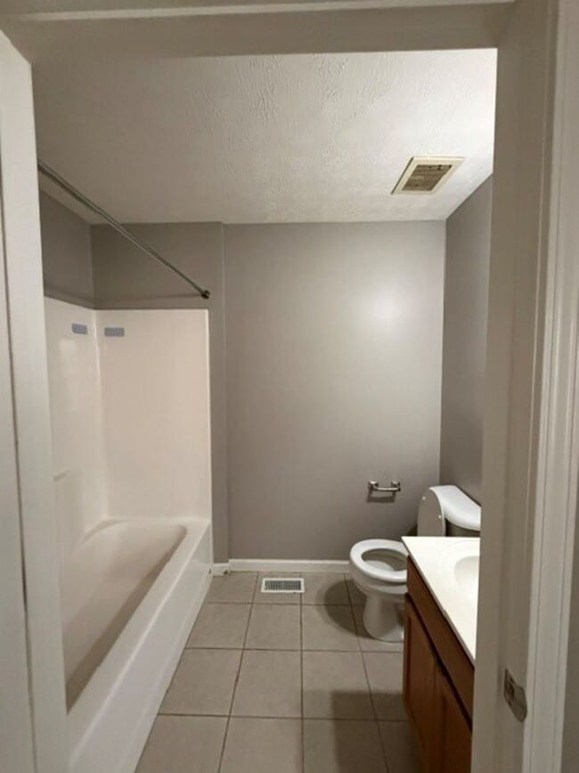 Photo - 135 Amy Ave Unit Apt. A