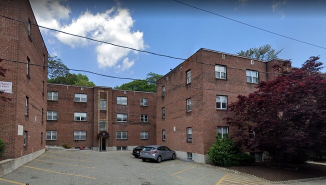 Photo - 43 Selkirk Rd Apartments Unit 4