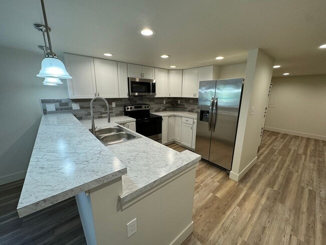 Photo - 410 Kittitas St Unit B