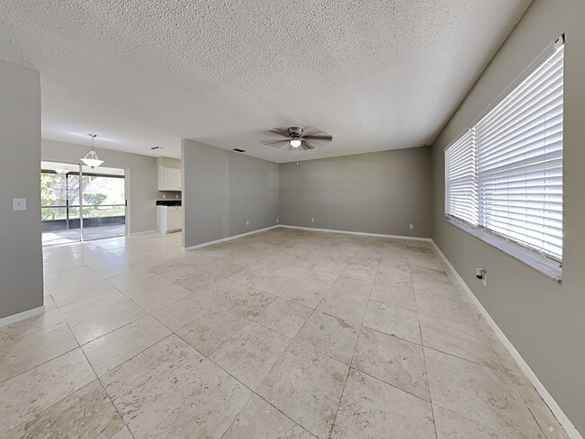 Photo - 2143 Creek Side Dr