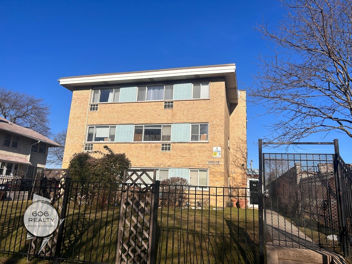 Photo - 1410 W Juneway Terrace Unit 2A