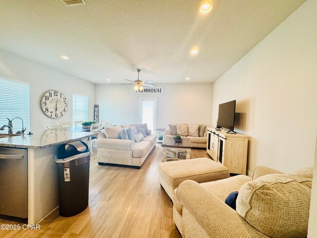 Photo - 7478 Shadow Lake Dr