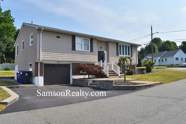 Photo - 105 Homewood Ave