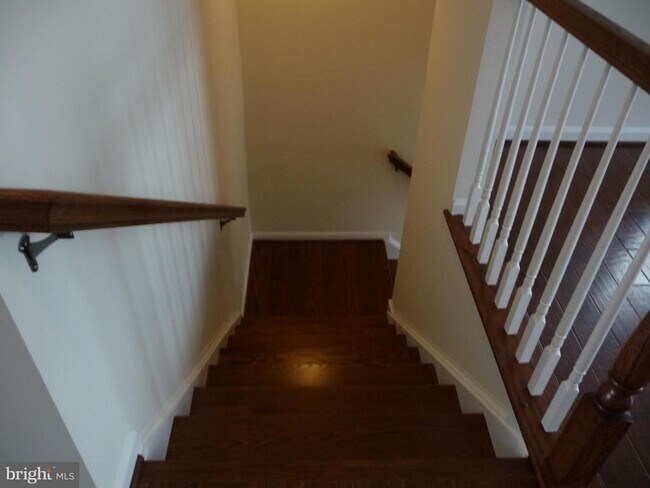 Photo - 2888 Findley Rd