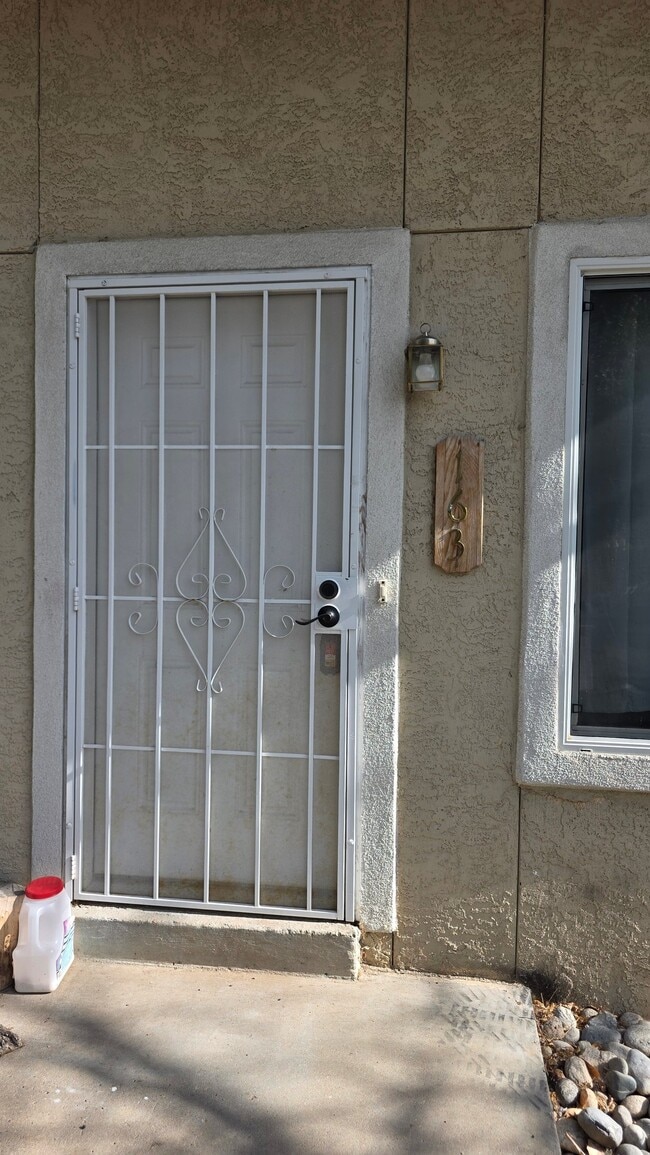 Photo - 157 Wellington St Unit 163