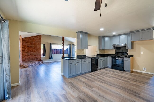 Photo - All Remodeled 4 Bedroom Home near Nordstrom Elementary School!