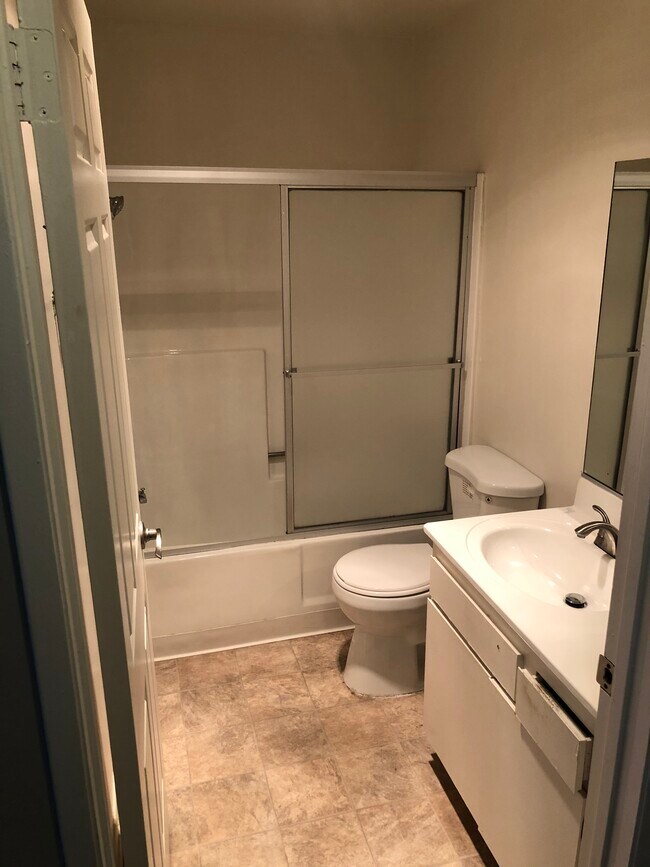 Photo - S&E- Venice Apartments