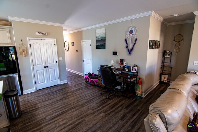 123 Logan's Mill Trail