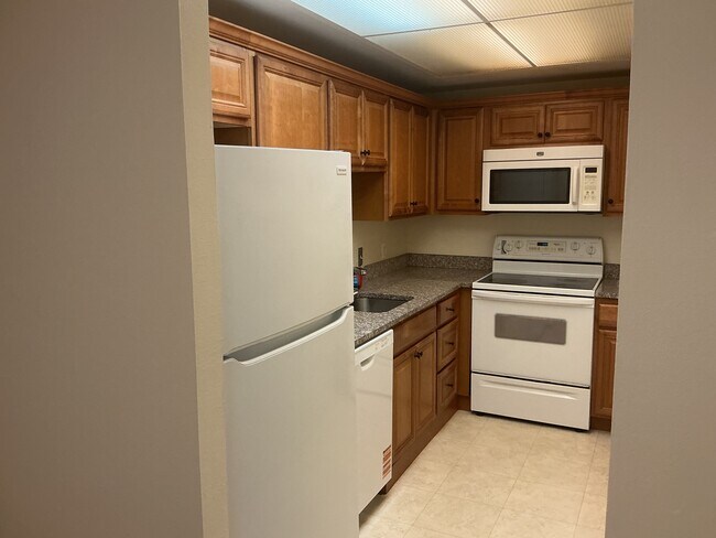 Photo - 7621 Provincial Dr Unit 311