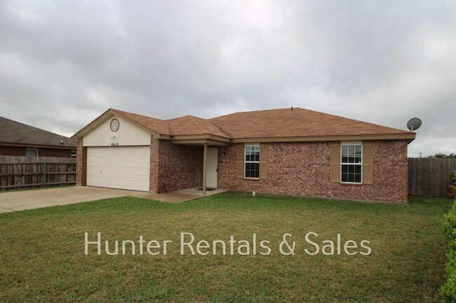 4612 Hank Dr