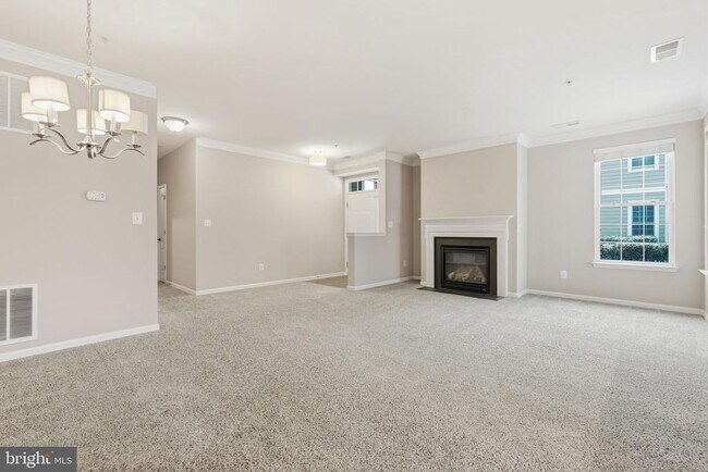 Photo - 44025 Vaira Terrace