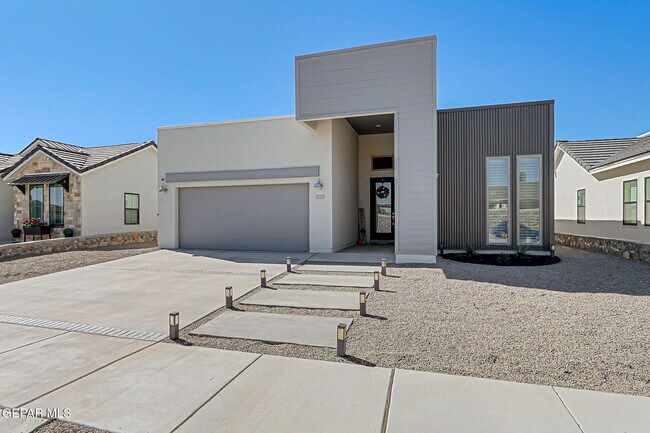 Photo - 325 Playa Vis St