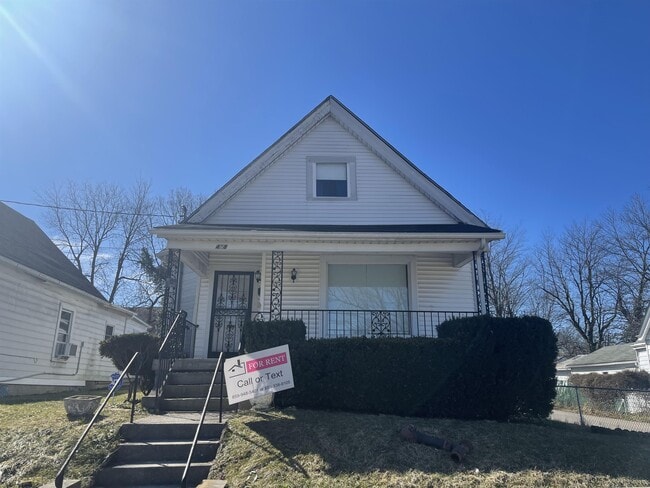 Photo - 418 Breckenridge St