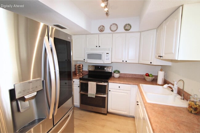 Photo - 7921 E San Miguel Ave