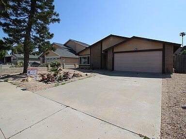 Photo - 1125 East Ln