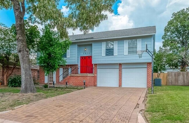 Building Photo - 5831 Caldicote St Rental