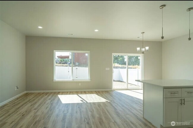 Photo - NEW HOME FOR RENT IN SOAP LAKE!