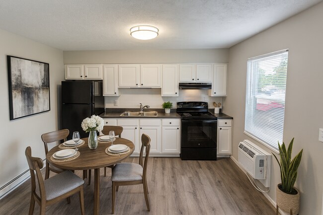 Photo - Move In by Christmas & Save Up to $500 — Limited Holiday Offer! Unit 1200-C Bunker Hill