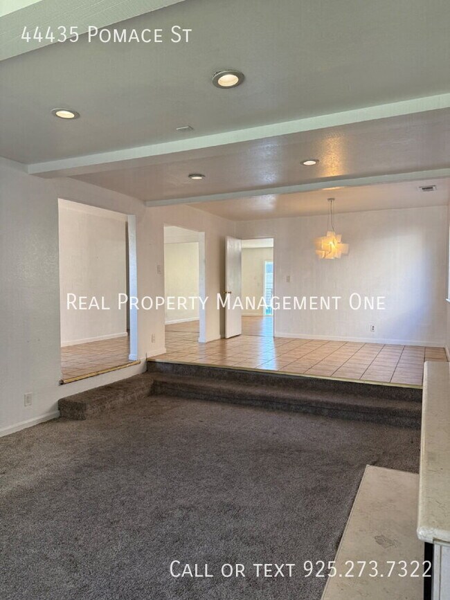 Photo - 44435 Pomace St