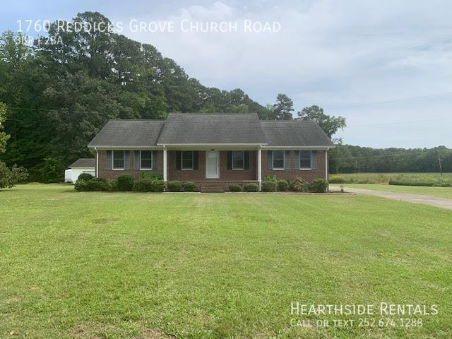 "Charming 3-Bedroom Home with 2 Full Baths... - "Charming 3-Bedroom Home with 2 Full Baths...