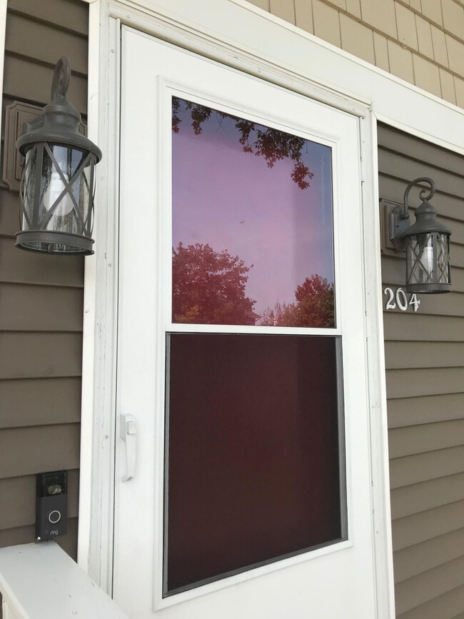 Photo - 204 Bruns St